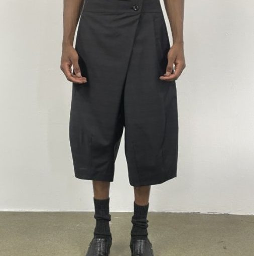 스트라이프 다트 반바지